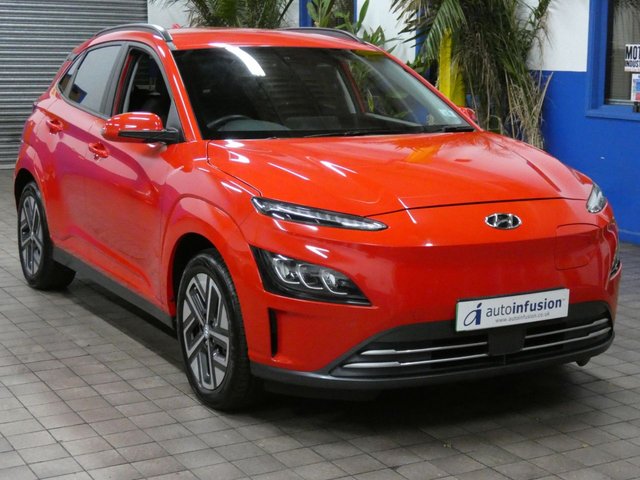 2021 71 Hyundai Kona 64kWh Premium SUV 5dr Electric Auto (10.5kW Charger) (204 ps)