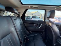 USED 2020 19 LAND ROVER DISCOVERY 3 2.7 TD V6 Station Wagon 5dr Diesel Automatic (5 Seats) (270 g/km, 190 bhp) A STUNNING ADDITION FINISHED IN FACTORY BLACK PAINT+JUST 2 FORMER KEEPERS+7 SEATER+SERVICE HISTORY+DIESEL+AUTOMATIC+ULEZ COMPLIANT+PRIVACY GLASS+FULL LEATHER INTERIOR+FULL PANORAMIC GLASS ROOF+SATELLITE NAVIGATION+PARK ASSIST+CLIMATE CONTROL+19 INCH ALLOY WHEELS+COST NEW &pound;45440 MAKING THIS USED VEHICLE AMAZING VALUE AT OUR LOW PRICE+1 FULL YEARS MOT PRIOR TO COLLECTION+CALL NOW TO ARRANGE A VIEWING+NOT TO BE MISSED!!!!!!!!!!!!!!!!!!!!!!!!!!!!!!!!!!!