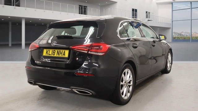 2018 Mercedes-Benz A-Class 1.5L Sport 5dr - Photo 3