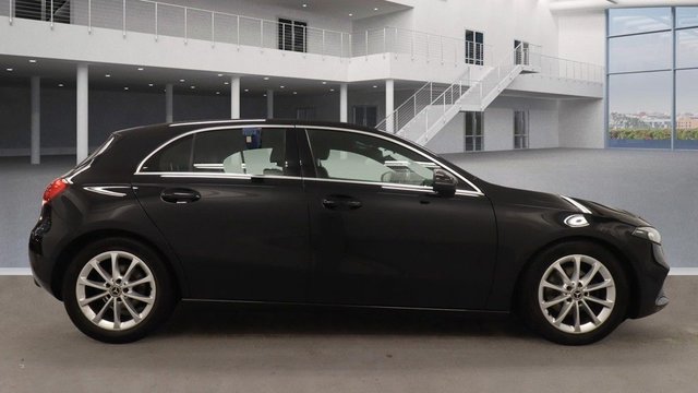 2018 Mercedes-Benz A-Class 1.5L Sport 5dr - Photo 4