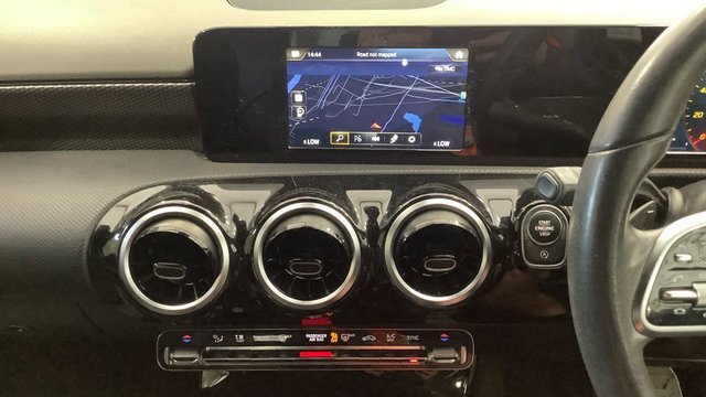 2018 Mercedes-Benz A-Class 1.5L Sport 5dr - Photo 10