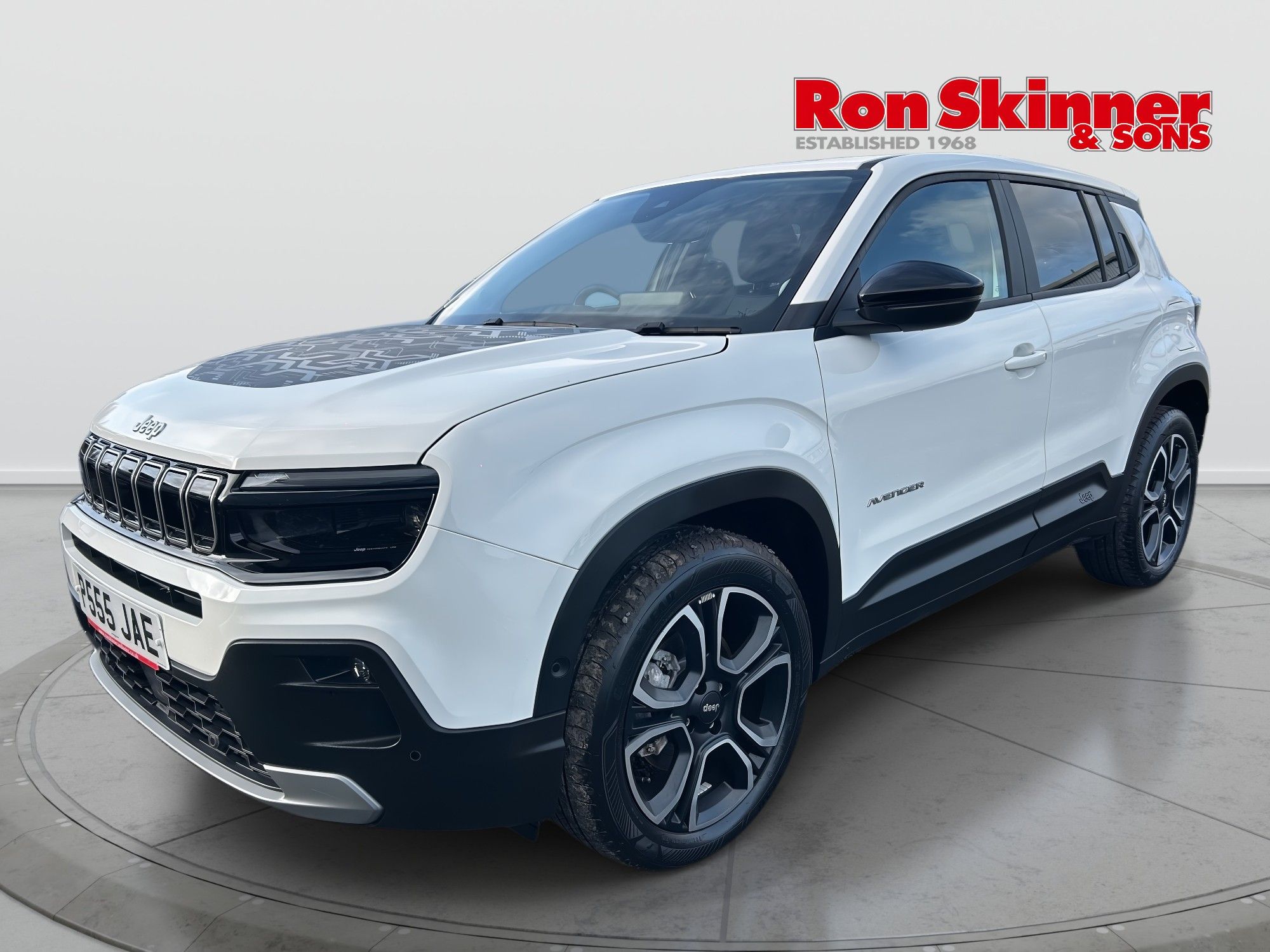 USED 2024 P JEEP Avenger 54kWh Summit SUV 5dr Electric Auto (156 ps) 