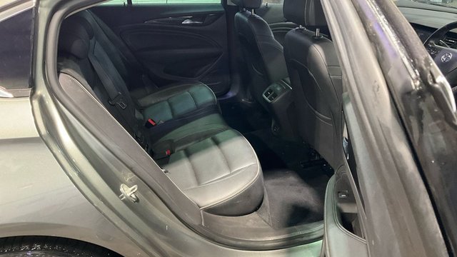 2018 Vauxhall Insignia 1.5L SRI Nav 5dr - Photo 7