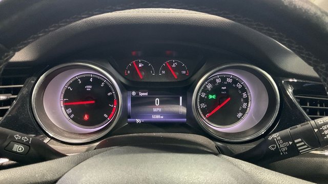 2018 Vauxhall Insignia 1.5L SRI Nav 5dr - Photo 11