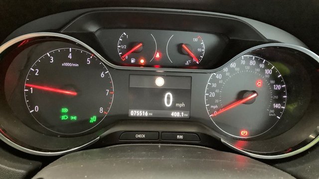 2020 Vauxhall Grandland X 1.2L SRI Nav 5dr - Photo 9