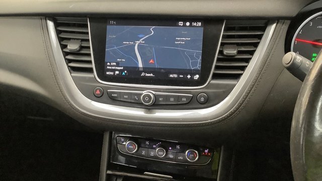 2020 Vauxhall Grandland X 1.2L SRI Nav 5dr - Photo 10