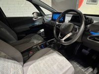 USED 2022 22 VOLKSWAGEN ID.3 Pro Performance 58kWh Life Hatchback 5dr Electric Auto (204 ps) + NATIONWIDE DELIVERY AVAILABLE +