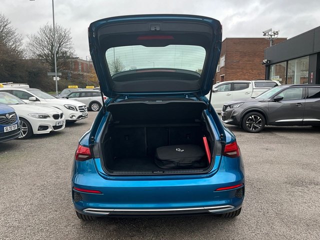 2021 AUDI A3 - Photo 11