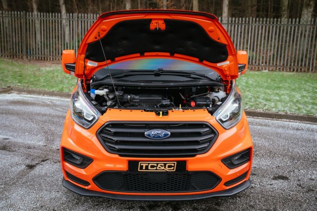 2022 Ford Transit Custom 2L Limited 5dr - Photo 5