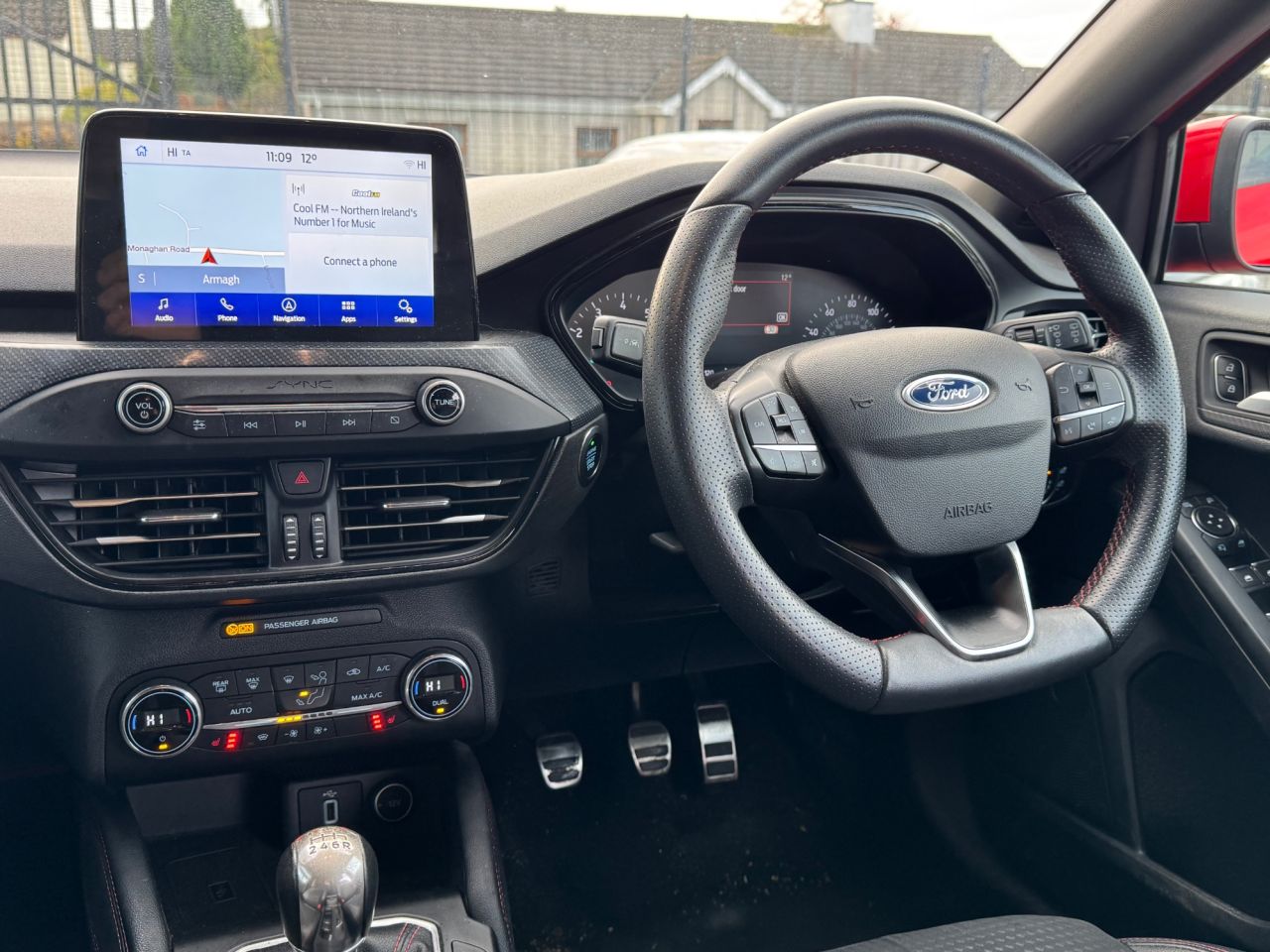 2019 FORD FOCUS 1.0T EcoBoost ST-Line X Hatchback 5dr Petrol Manual Euro 6 (s/s) (125 ps) - vehicle photo 10 for sale on PureCar