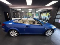 USED 2007 57 RENAULT MEGANE 1.9 dCi FAP Privilege Convertible 2dr Diesel Proactive (180 g/km, 130 bhp) Pan Roof - Leather - Automatic