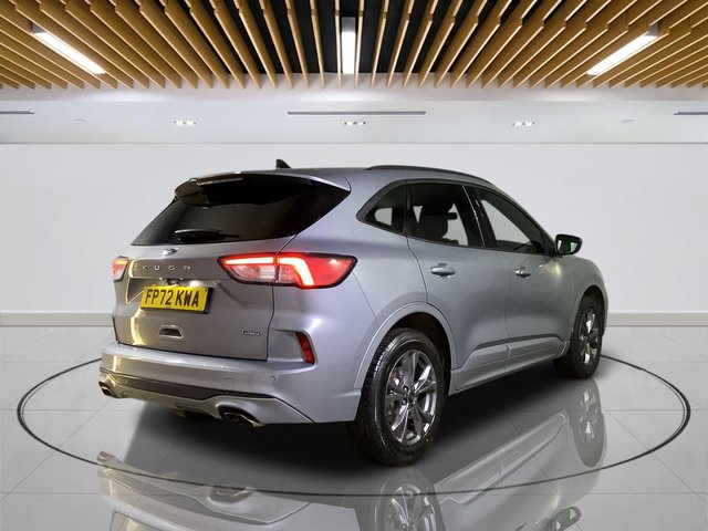 2022 Ford Kuga 2.5L St-Line 5dr - Photo 8