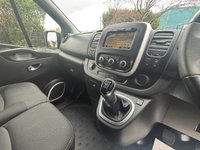USED 2021 70 RENAULT TRAFIC 2.0 dCi ENERGY 30 Sport Nav Minibus Double Cab 5dr Diesel Manual LWB Euro 6 (s/s) (9 Seat) (120 ps) STUNNING EXAMPLE THROUHOUT !!
