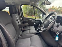 USED 2021 70 RENAULT TRAFIC 2.0 dCi ENERGY 30 Sport Nav Minibus Double Cab 5dr Diesel Manual LWB Euro 6 (s/s) (9 Seat) (120 ps) STUNNING EXAMPLE THROUHOUT !!
