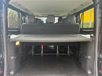 USED 2021 70 RENAULT TRAFIC 2.0 dCi ENERGY 30 Sport Nav Minibus Double Cab 5dr Diesel Manual LWB Euro 6 (s/s) (9 Seat) (120 ps) STUNNING EXAMPLE THROUHOUT !!