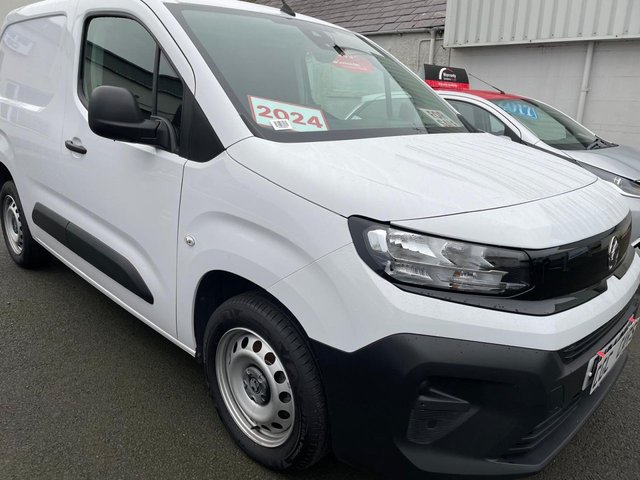 View our VAUXHALL COMBO