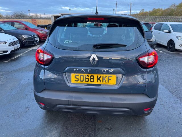 2019 RENAULT CAPTUR - Photo 11