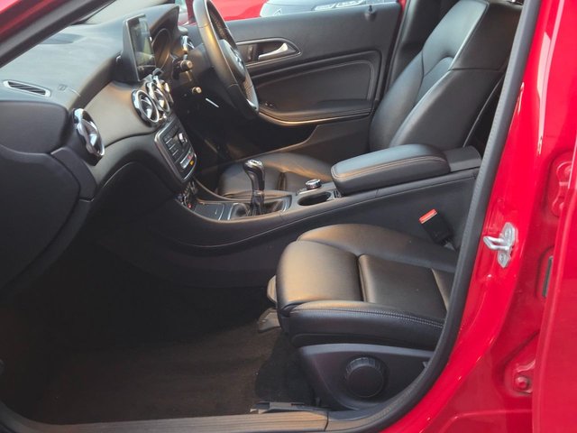 2017 Mercedes-Benz GLA - Photo 10