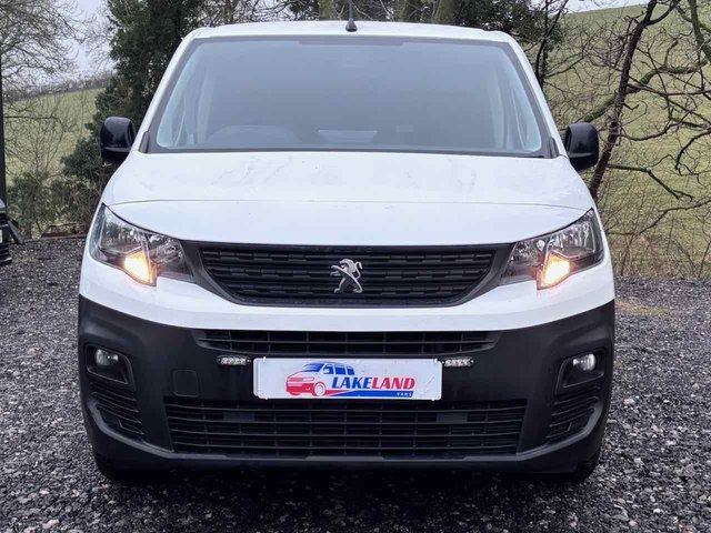2022 PEUGEOT PARTNER 1.5 BlueHDi 1000 Professional Premium Diesel Manual SWB Euro 6 (100 bhp) - Photo 9