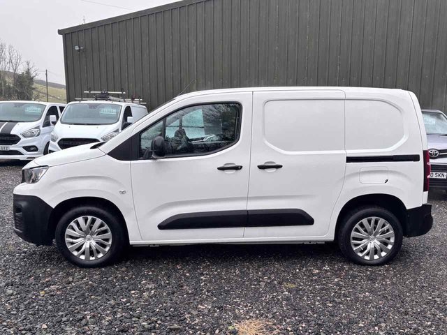 2022 PEUGEOT PARTNER 1.5 BlueHDi 1000 Professional Premium Diesel Manual SWB Euro 6 (100 bhp) - Photo 6