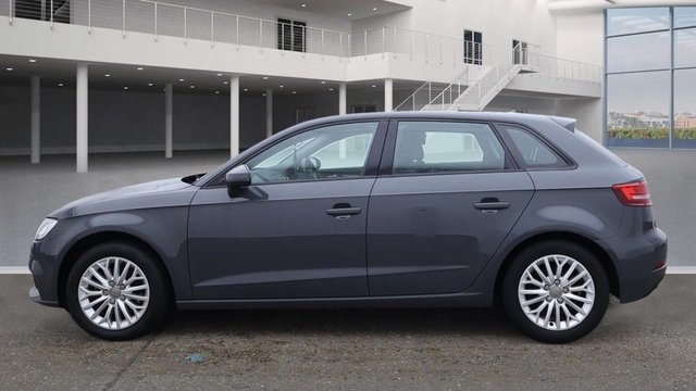 2018 Audi A3 1.5L SE Technik 5dr - Photo 11