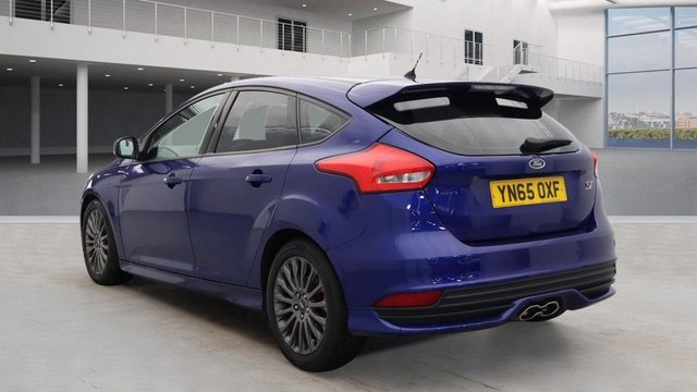 2015 Ford Focus 2L St-3 5dr - Photo 2