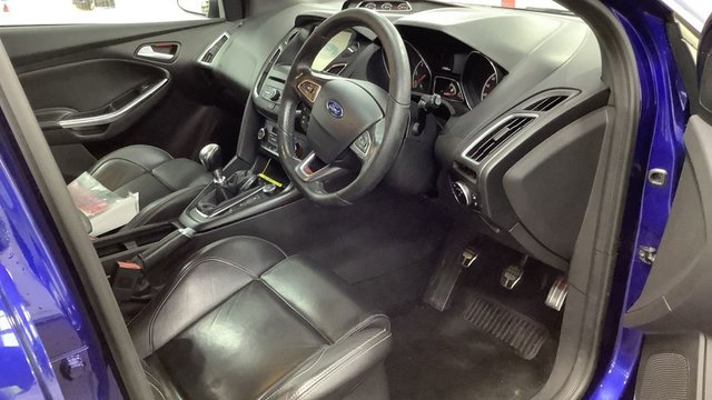 2015 Ford Focus 2L St-3 5dr - Photo 8