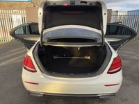 USED 2017 17 MERCEDES-BENZ E-CLASS 2.0 E200d SE Saloon 4dr Diesel G-Tronic+ Euro 6 (s/s) (150 ps) ULEZ | Panamericana Grille