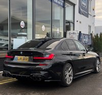USED 2020 70 BMW 3 SERIES 3.0 M340i MHT Saloon 4dr Petrol Hybrid Auto xDrive Euro 6 (s/s) (374 ps) THIS CAR COMES WITH 6 MONTHS WARRANTY , BREAKDOWN COVER & RECOVERY + TOM WRIGLY PERFORMANCE TUNED+ PERFECT EXAMPLE OF 4 WHEEL DRIVE+ 3-ZONE CLIMATE CONTROL+ COLLISION ASSISTANCE+ WIRELESS CHARGING+ FRONT HEATED SEATS + FULL PARKING AID + REVERSING CAMERA+ BLUETOOTH CONNECTION + WIRELESS APPLE CAR PLAY + WIRELESS ANDROID AUTO+ USB-C + HARMAN KARDON LOG 7 SUIRROUND + TRACTION CONTROL + KEY LESS START + SAT NAVIGATION + ADAPTIVE CRUISE CONTROL + LANE ASSIST + PARK ASSIST+ AMBIENT LIGHTING + PRIVACY