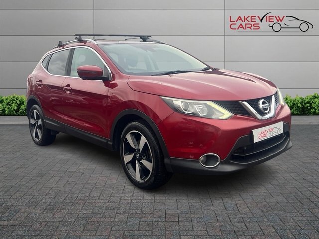 2015 Nissan Qashqai 1.2 DIG-T n-tec+ SUV 5dr Petrol Manual 2WD Euro 5 (s/s) (115 ps) photo