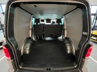 USED 2017 67 VOLKSWAGEN TRANSPORTER 2.0 TDI T32 BlueMotion Tech Highline Kombi Double Cab 5dr Diesel Manual FWD SWB Euro 6 (s/s) (150 ps) 