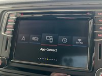 USED 2017 67 VOLKSWAGEN TRANSPORTER 2.0 TDI T32 BlueMotion Tech Highline Kombi Double Cab 5dr Diesel Manual FWD SWB Euro 6 (s/s) (150 ps) 