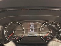 USED 2019 19 VOLKSWAGEN CARAVELLE 2.0 TDI BlueMotion Tech SE MPV 5dr Diesel DSG Euro 6 (s/s) (150 ps) Apple Play / Electric Side Doors