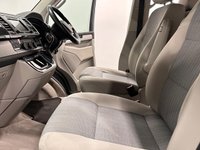 USED 2019 19 VOLKSWAGEN CARAVELLE 2.0 TDI BlueMotion Tech SE MPV 5dr Diesel DSG Euro 6 (s/s) (150 ps) Apple Play / Electric Side Doors