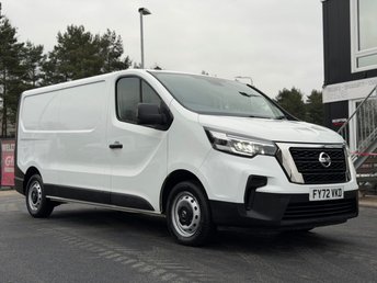 2022 NISSAN PRIMASTAR