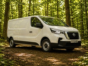 2022 NISSAN PRIMASTAR