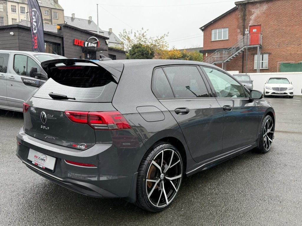 USED 2022 72 VOLKSWAGEN GOLF 2.0 TDI Life Hatchback 5dr Diesel Manual Euro 6 (s/s) (115 ps) NEW ALLOYS OPTIONAL &pound;895
