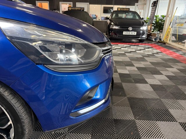 2018 RENAULT CLIO 0.9 TCe Iconic Euro 6 (s/s) 5dr - Photo 10