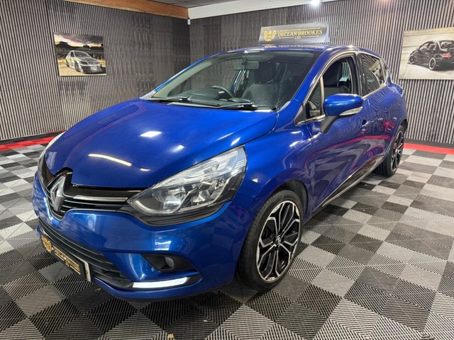 2018 RENAULT CLIO 0.9 TCe Iconic Euro 6 (s/s) 5dr - Photo 4