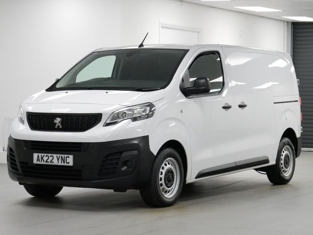 View our Peugeot Expert 1400 2.0 BLUEHDI 145 BHP PROFESSIONAL PREMIUM 6 DOOR