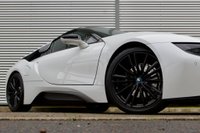 USED 2019 69 BMW I8 1.5 11.6kWh Roadster Auto 4WD Euro 6 (s/s) 2dr AERODYNAMIC PACK-CARBON TRIM