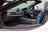 USED 2019 69 BMW I8 1.5 11.6kWh Roadster Auto 4WD Euro 6 (s/s) 2dr AERODYNAMIC PACK-CARBON TRIM