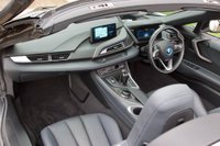 USED 2019 69 BMW I8 1.5 11.6kWh Roadster Auto 4WD Euro 6 (s/s) 2dr AERODYNAMIC PACK-CARBON TRIM