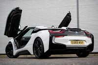 USED 2019 69 BMW I8 1.5 11.6kWh Roadster Auto 4WD Euro 6 (s/s) 2dr AERODYNAMIC PACK-CARBON TRIM
