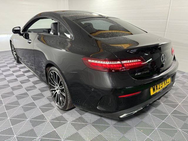 2023 MERCEDES-BENZ E-CLASS 2.0 E220d AMG Line Night Edition (Premium Plus) Coupe 2dr Diesel G-Tronic+ Euro 6 (s/s) (194 ps) - Photo 4