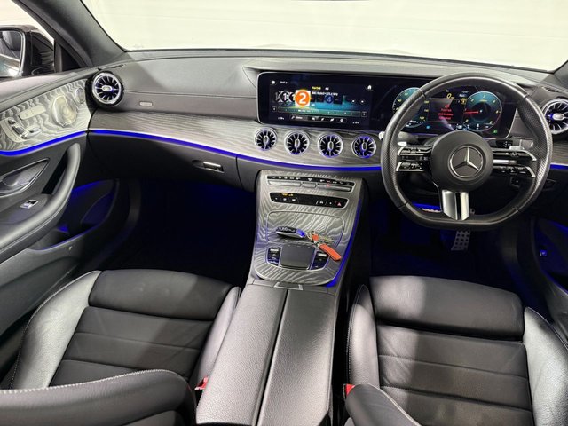 2023 MERCEDES-BENZ E-CLASS 2.0 E220d AMG Line Night Edition (Premium Plus) Coupe 2dr Diesel G-Tronic+ Euro 6 (s/s) (194 ps) - Photo 3
