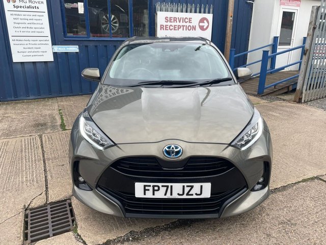 2021 TOYOTA YARIS 2021 1.5 VVT-h Design Hatchback 5dr Petrol Hybrid E-CVT Euro 6 (s/s) (116 ps) - Photo 9