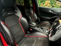 USED 2015 15 MERCEDES-BENZ GLA 2.0 GLA45 AMG SUV 5dr Petrol SpdS DCT 4MATIC Euro 6 (s/s) (360 ps) 