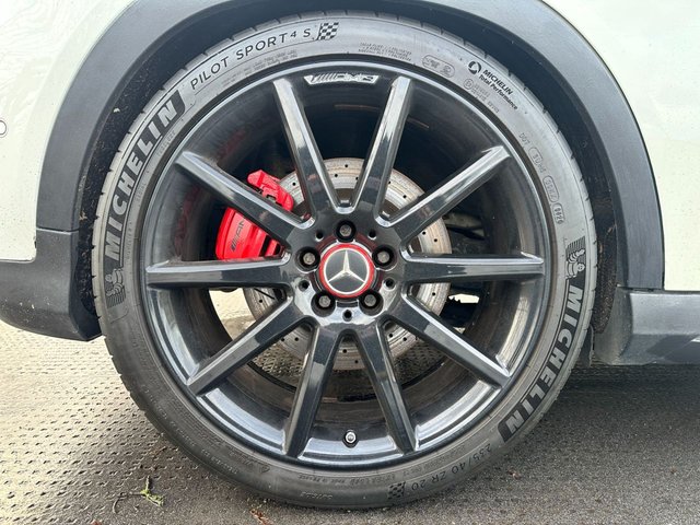 2015 MERCEDES-BENZ GLA 2.0 GLA45 AMG SUV 5dr Petrol SpdS DCT 4MATIC Euro 6 (s/s) (360 ps) - Photo 12