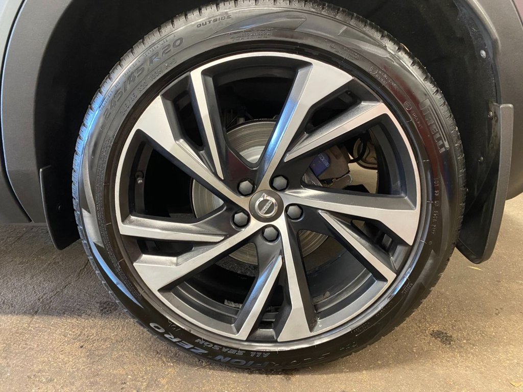 USED 2018 18 VOLVO XC40 2.0 D4 First Edition SUV 5dr Diesel Auto AWD Euro 6 (s/s) (190 ps) TOP SPECIFICATION FIRST XC40